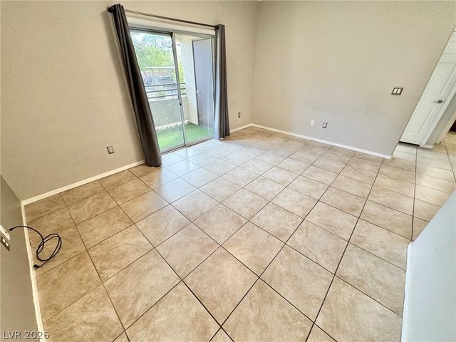 2291 West Horizon Ridge Parkway 4124, Henderson, NV 89052