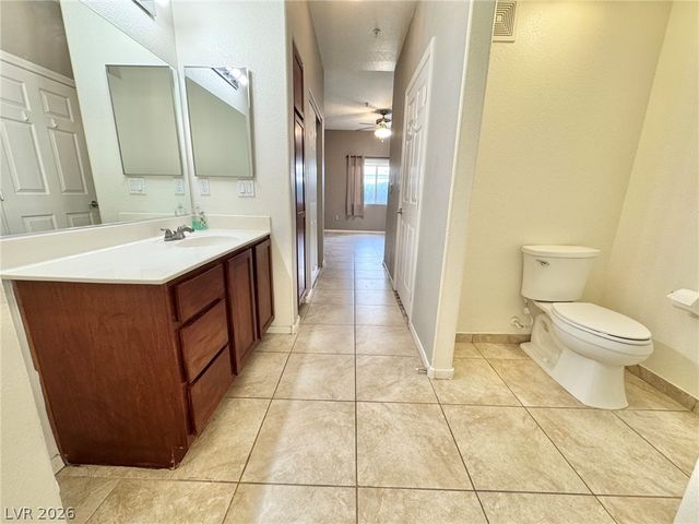2291 West Horizon Ridge Parkway 4124, Henderson, NV 89052