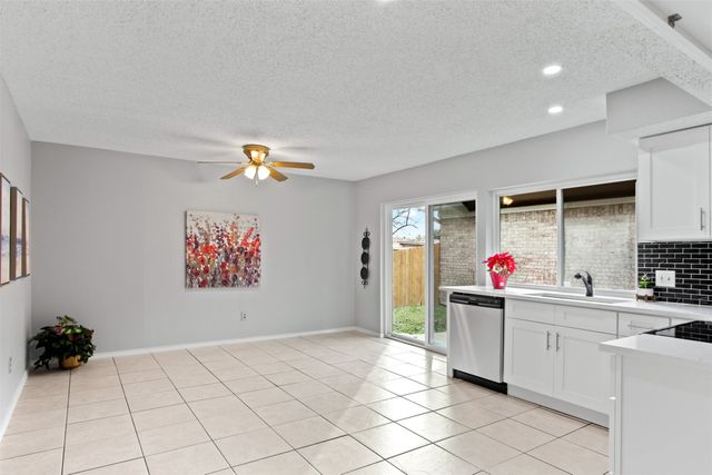 2302 Placid Drive, Carrollton, TX 75007