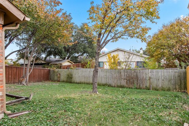 2302 Placid Drive, Carrollton, TX 75007