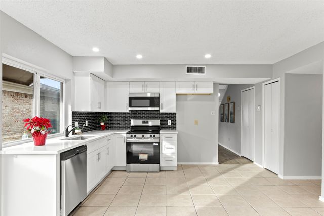 2302 Placid Drive, Carrollton, TX 75007