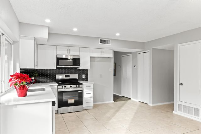 2302 Placid Drive, Carrollton, TX 75007