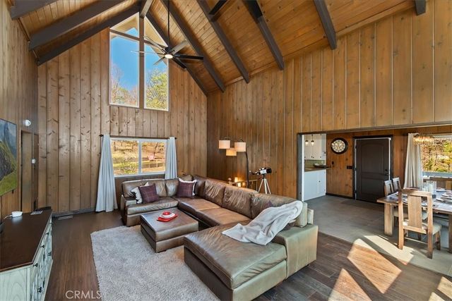 27994 W Shore, Lake Arrowhead, CA 92352