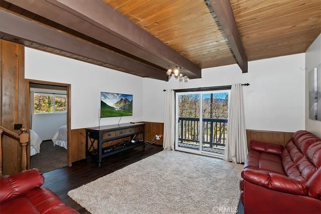 27994 W Shore, Lake Arrowhead, CA 92352