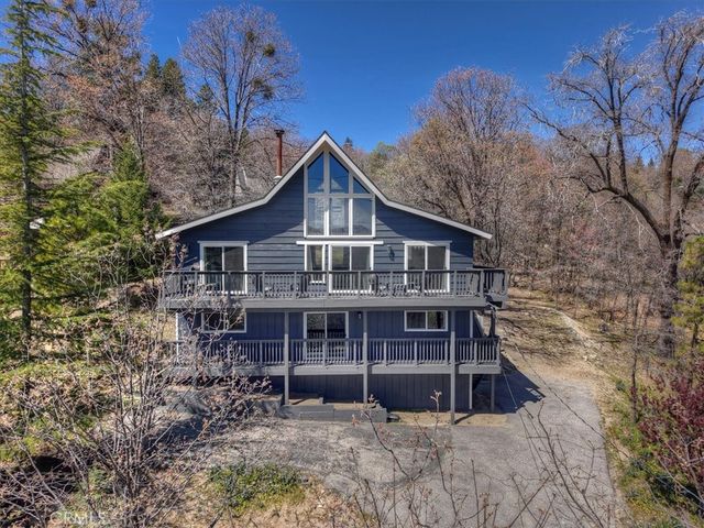 27994 W Shore, Lake Arrowhead, CA 92352