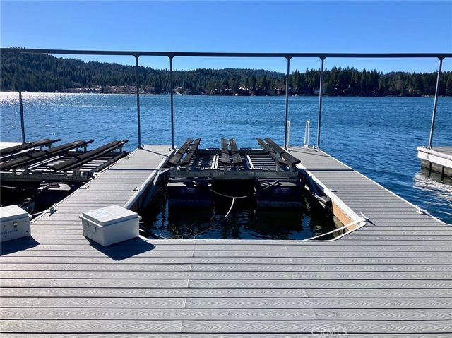 27994 W Shore, Lake Arrowhead, CA 92352