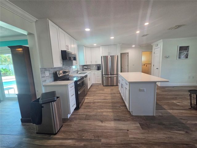 1435 SANTA CLARA DRIVE, Dunedin, FL 34698