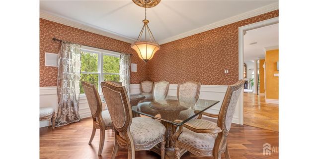 9 woodmere Road, Monroe, NJ 08831