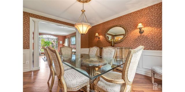 9 woodmere Road, Monroe, NJ 08831