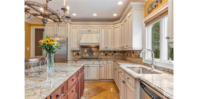 9 woodmere Road, Monroe, NJ 08831