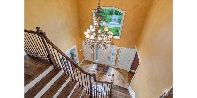 9 woodmere Road, Monroe, NJ 08831