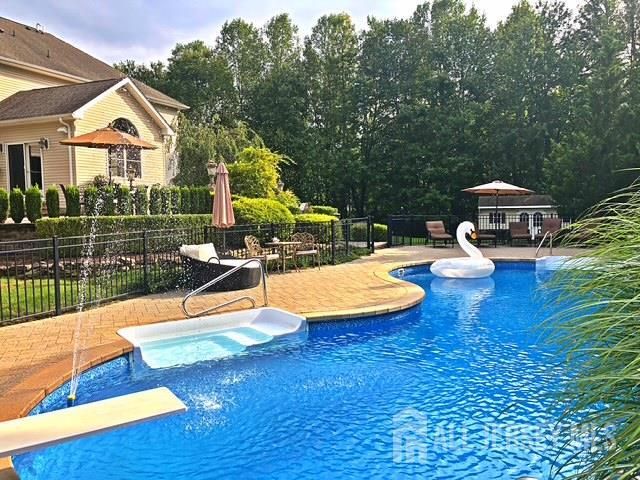 9 woodmere Road, Monroe, NJ 08831