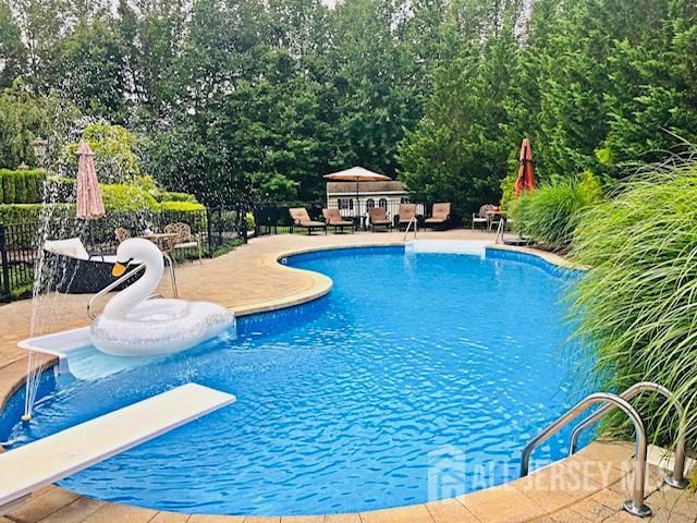 9 woodmere Road, Monroe, NJ 08831