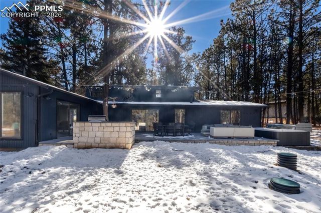 7550 Carver Lane, Colorado Springs, CO 80908