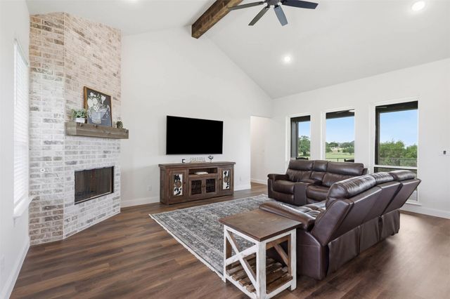 1034 Kingsley Court, Weatherford, TX 76087