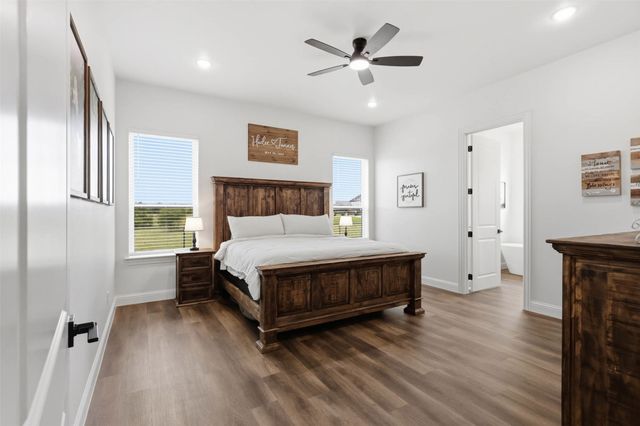 1034 Kingsley Court, Weatherford, TX 76087
