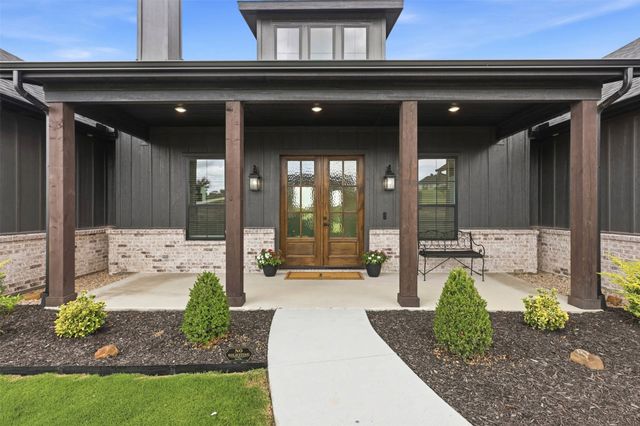 1034 Kingsley Court, Weatherford, TX 76087