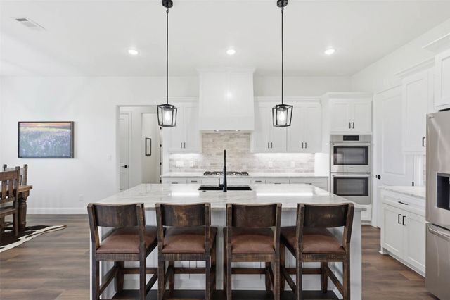 1034 Kingsley Court, Weatherford, TX 76087