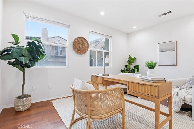 9022 S Calvin Way, Inglewood, CA 90305