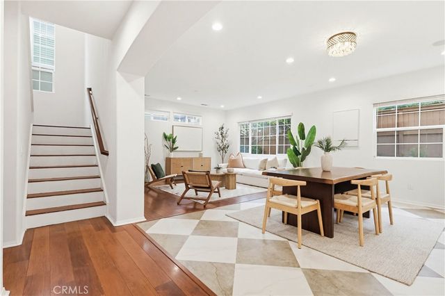 9022 S Calvin Way, Inglewood, CA 90305