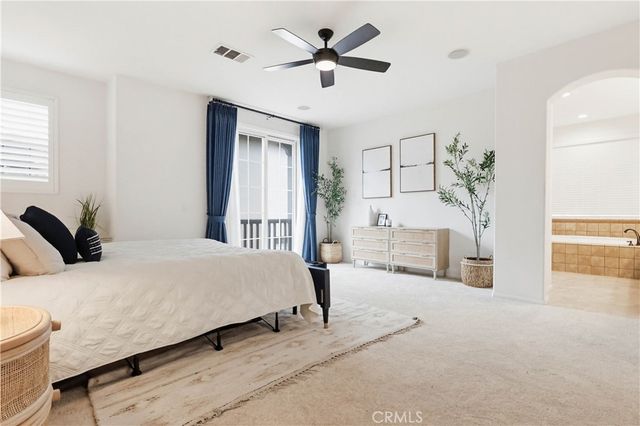 9022 S Calvin Way, Inglewood, CA 90305