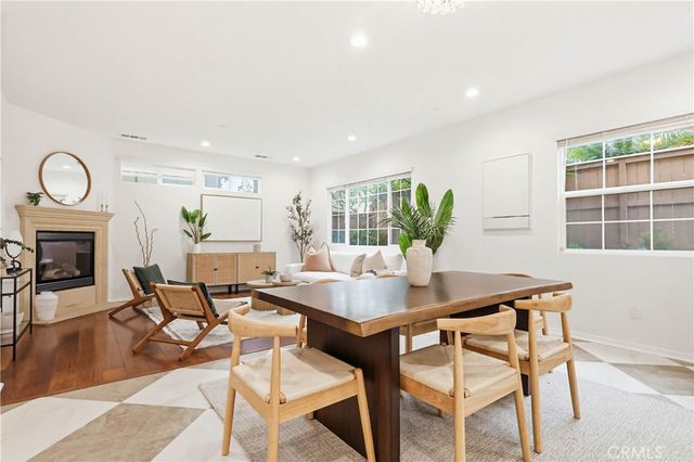 9022 S Calvin Way, Inglewood, CA 90305