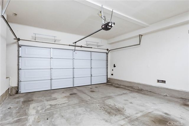 9022 S Calvin Way, Inglewood, CA 90305