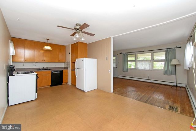 1538 GOOD INTENT RD, Deptford, NJ 08096
