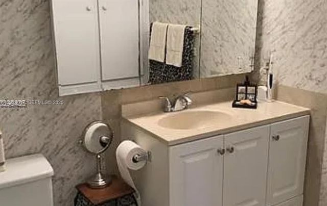 4330 Hillcrest Dr 405, Hollywood, FL 33021