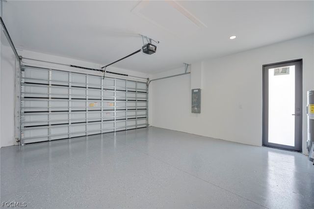 5000 Banning ST, Lehigh Acres, FL 33971