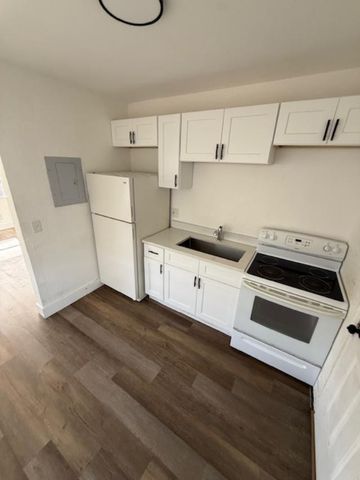 907 6th Street, West Palm Beach, FL 33401