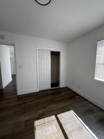 907 6th Street, West Palm Beach, FL 33401