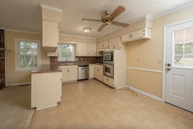 4907 Ashley Court, Phenix City, AL 36867