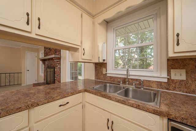 4907 Ashley Court, Phenix City, AL 36867