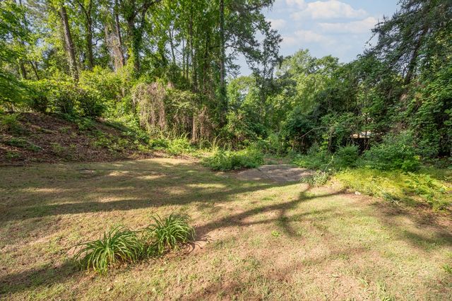 4907 Ashley Court, Phenix City, AL 36867
