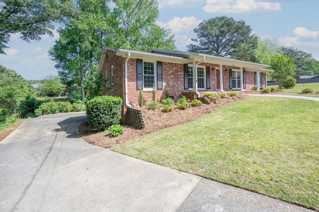 4907 Ashley Court, Phenix City, AL 36867