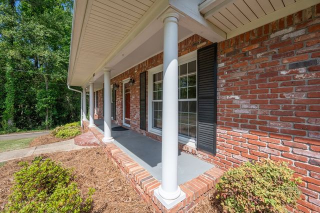 4907 Ashley Court, Phenix City, AL 36867