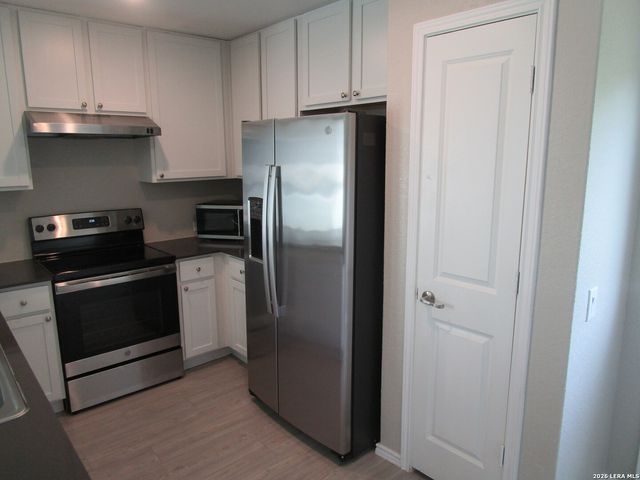 1343 Art Wall Way, San Antonio, TX 78221