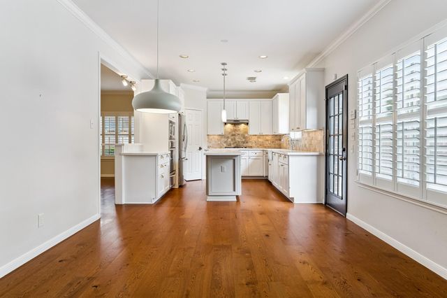 816 Anderson Street, Bellaire, TX 77401