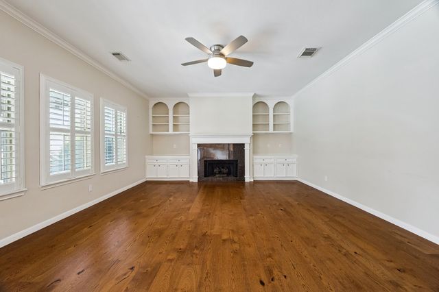 816 Anderson Street, Bellaire, TX 77401