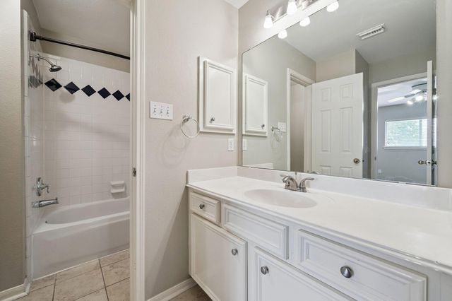 816 Anderson Street, Bellaire, TX 77401