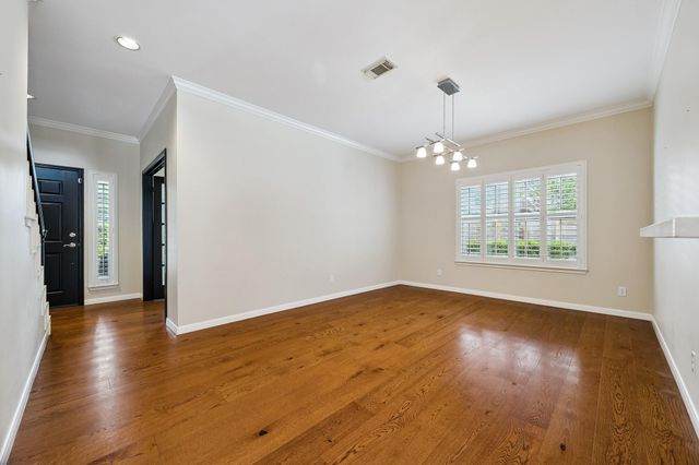 816 Anderson Street, Bellaire, TX 77401