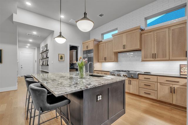 3211 Whispering Pecans Drive, Fulshear, TX 77441