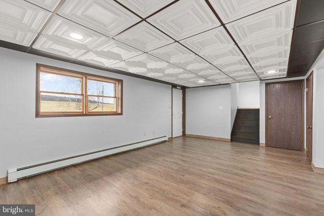 486 SHIPMAN RD, Sunbury, PA 17801