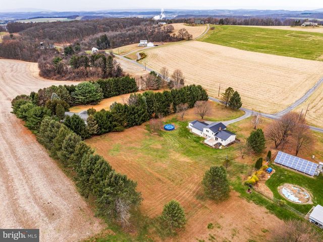 486 SHIPMAN RD, Sunbury, PA 17801