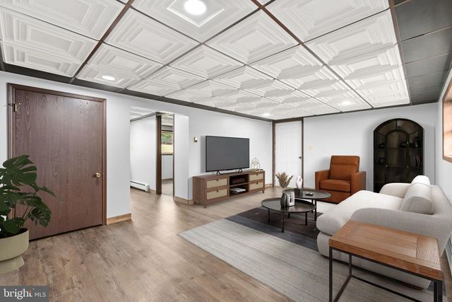 486 SHIPMAN RD, Sunbury, PA 17801