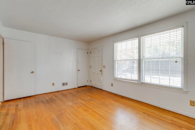 1919 Windsor Drive, Cayce, SC 29033