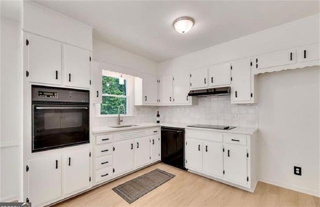 4520 Santa Fe Trail, Atlanta, GA 30331