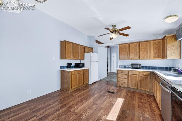 65 Pendelton Circle, Colorado Springs, CO 80914