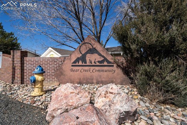 65 Pendelton Circle, Colorado Springs, CO 80914